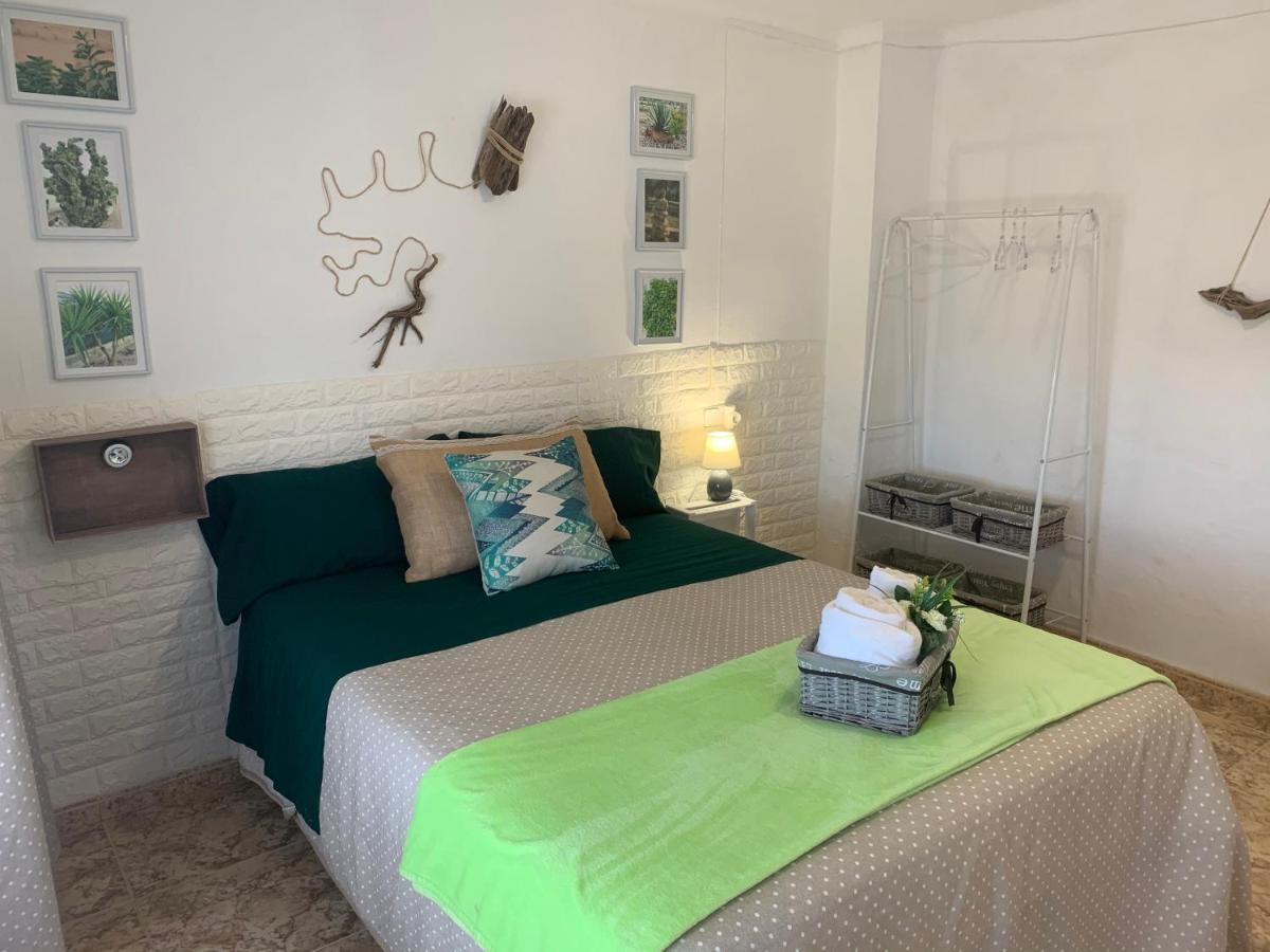 Casa Enric , Con Zona Infantil, Piscina Y Parking Privado Vendégház Deltebre Kültér fotó