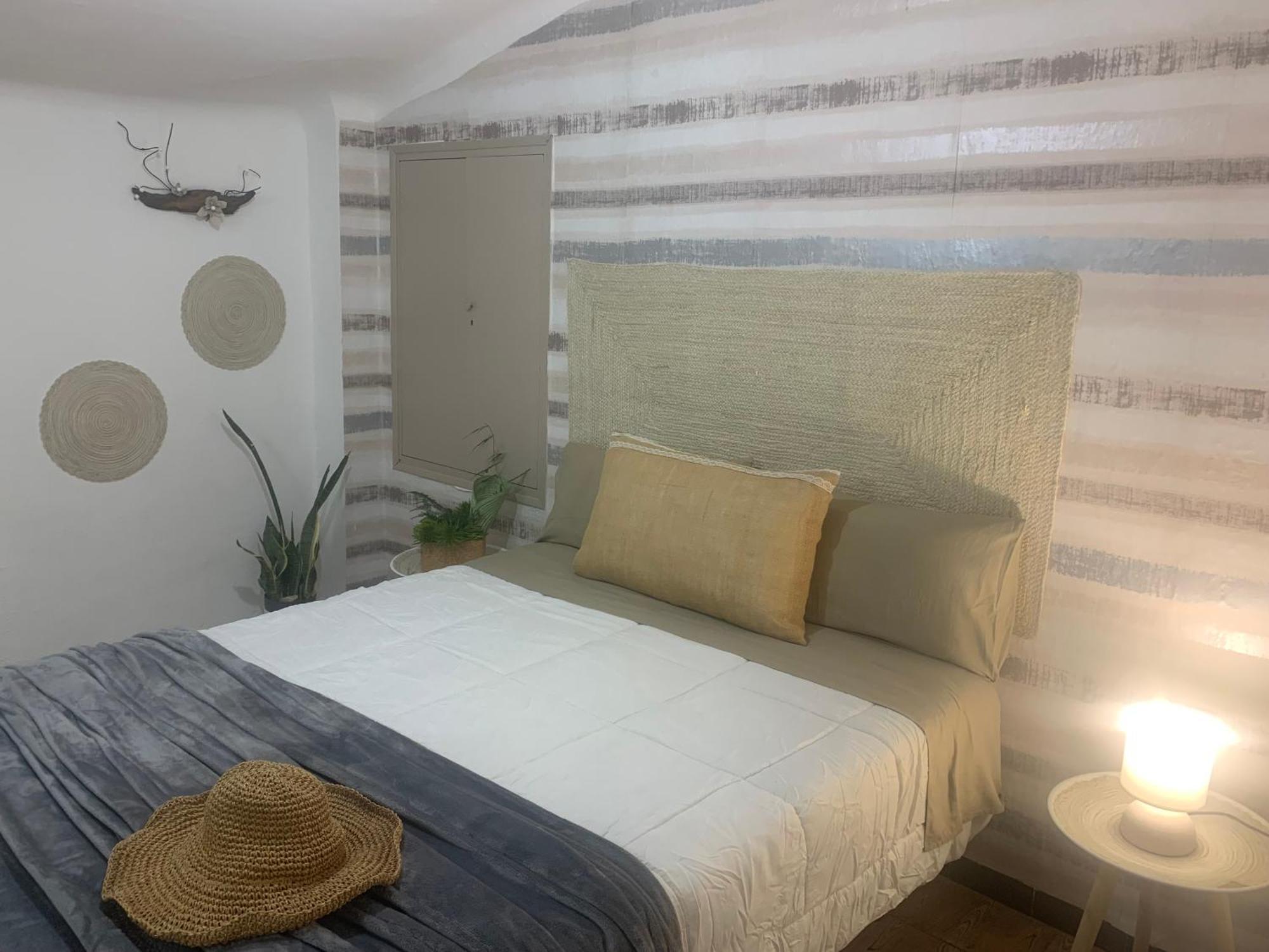 Casa Enric , Con Zona Infantil, Piscina Y Parking Privado Vendégház Deltebre Kültér fotó